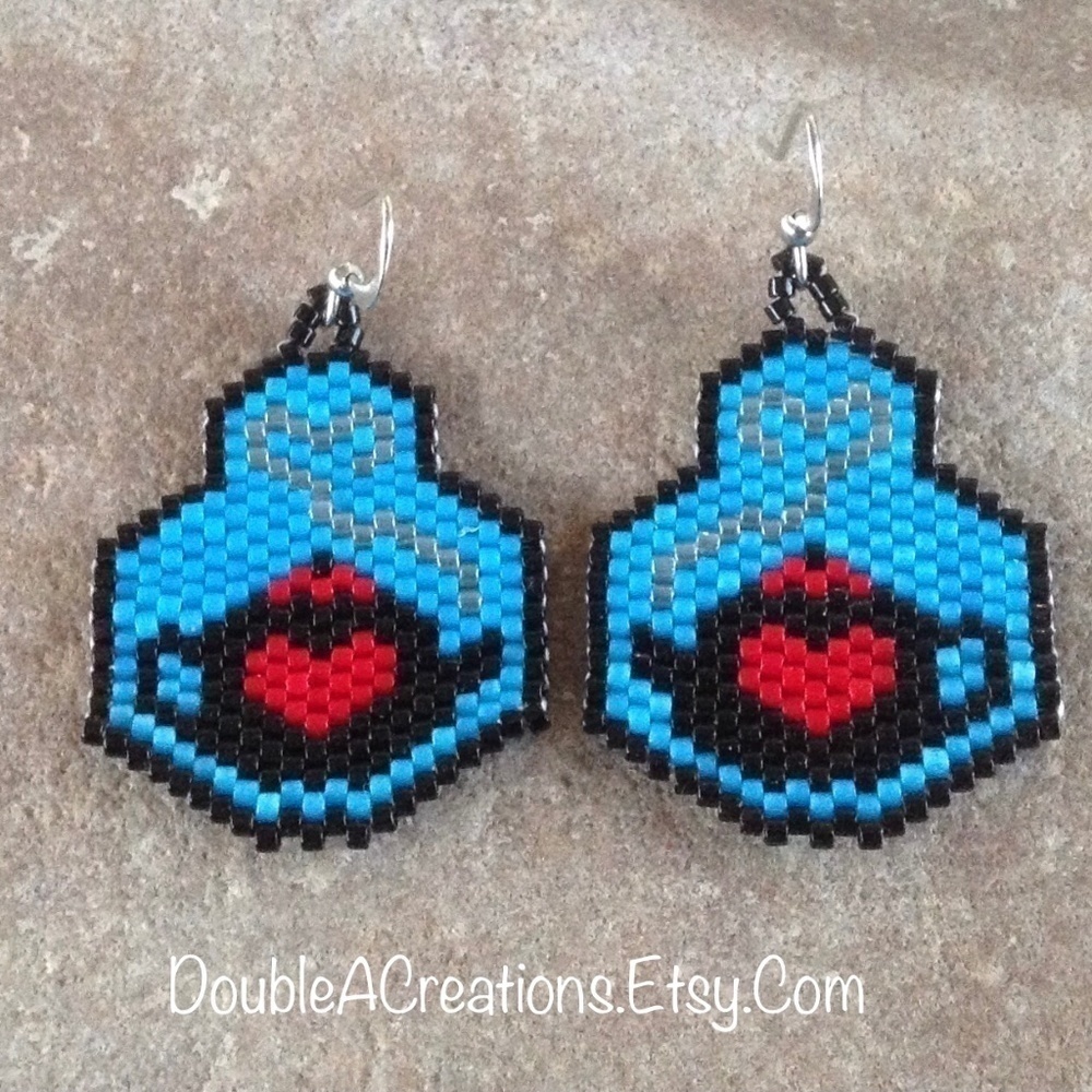 𝅺LOVE Tea Beaded Earrings